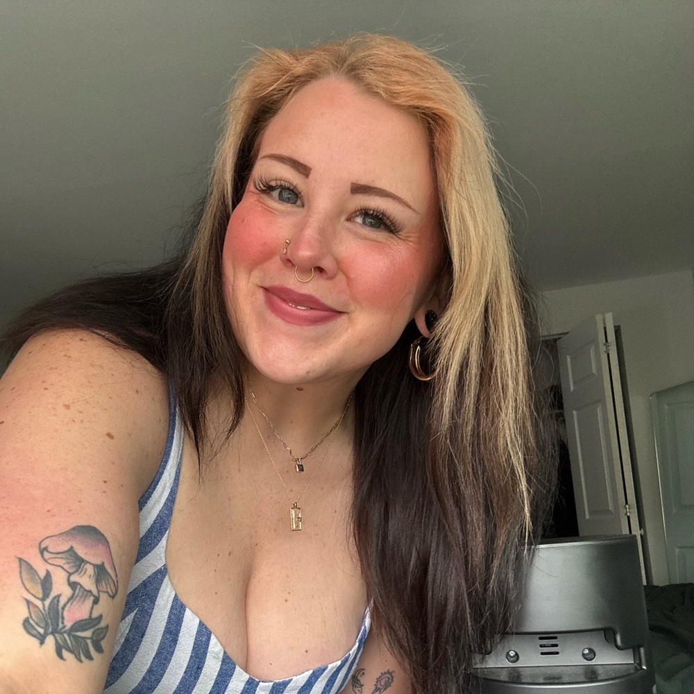 Meet your Posher, Tess